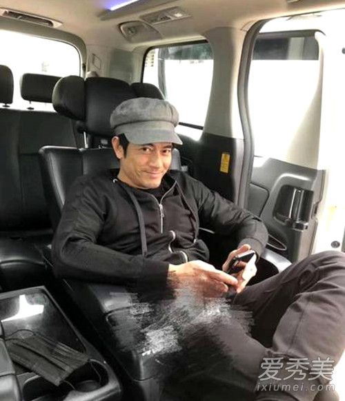 郭富城证件照被曝光 经纪人怒斥：绝对侵犯隐私