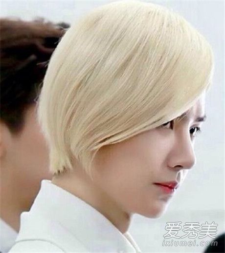 王一博整容了吗 王一博整容前照片被扒判若两人？
