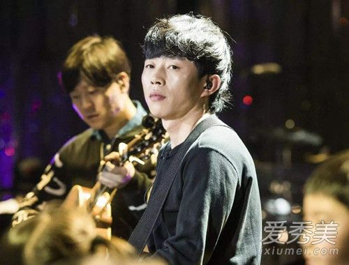 赵雷草莓音乐节是怎么回事 赵雷草莓音乐节唱了什么歌