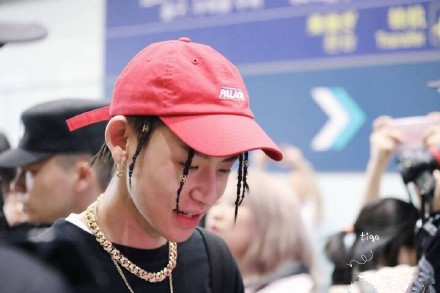 小鬼还好我第一个冲出来是怎么回事 小鬼为什么叫琳琳公主