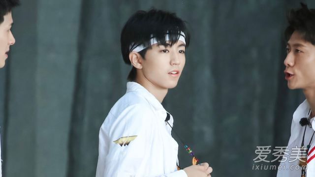 高能少年团向王俊凯道歉 声明引争议
