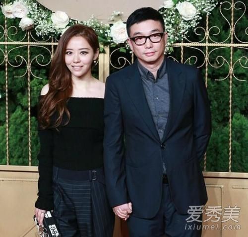 张靓颖冯珂离婚是真的吗 张靓颖冯珂为什么没领证