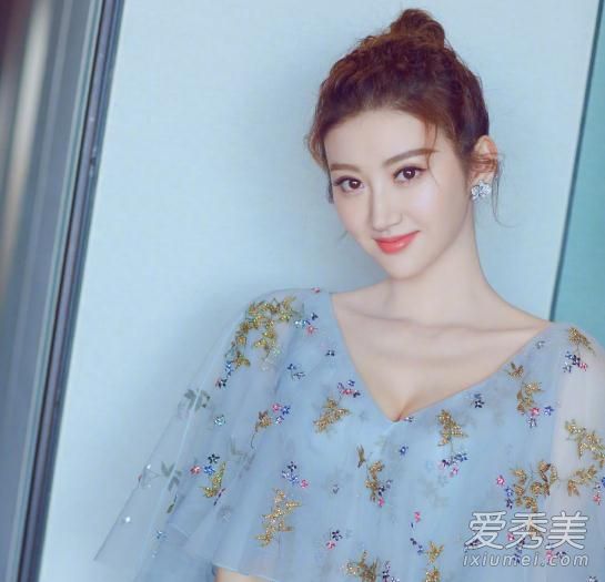 张继科景甜相差几岁 景甜为什么喜欢张继科