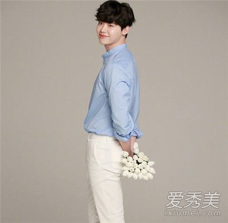 李钟硕为什么不和YG续约