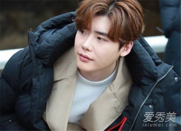 李钟硕为什么不和YG续约