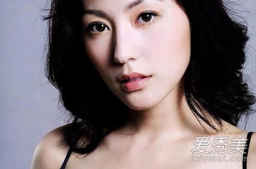 刘诗诗姐姐刘心悠37岁将至不急结婚是怎么回事