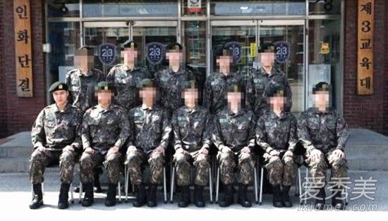 李敏镐新兵训练营军装照曝光 脸上圆润长肉了