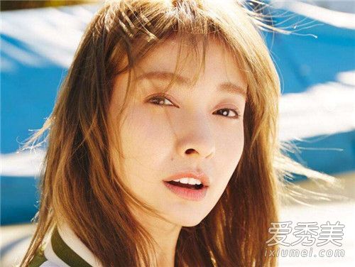 吴昕出席法语活动月 网友：厉害了我的姐