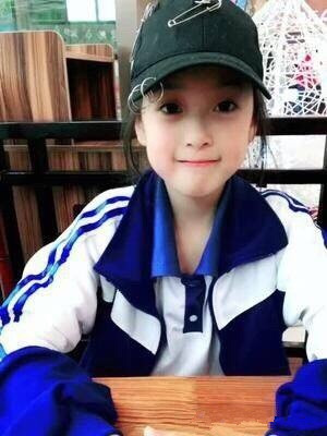 抖音李雨霏是谁 李雨霏个人资料爸爸是谁