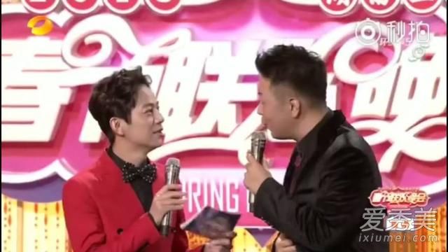 杜海涛直播口误 何炅救场显机智