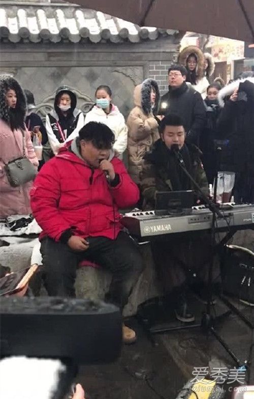 抖音连音社主唱连传洋个人资料年龄身高微博介绍
