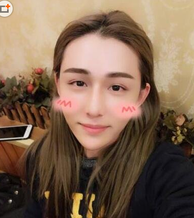 抖音第一扳手俊哲迪迪个人资料快手ID号介绍