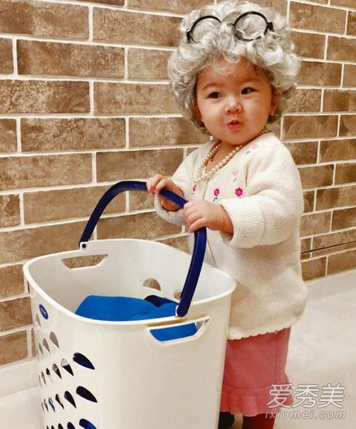 贺军翔庆祝女儿一岁生日 贺军翔女儿叫什么