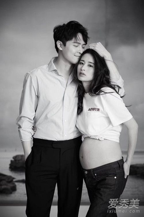颖儿是顺产还是剖腹产 颖儿产女正面照曝光