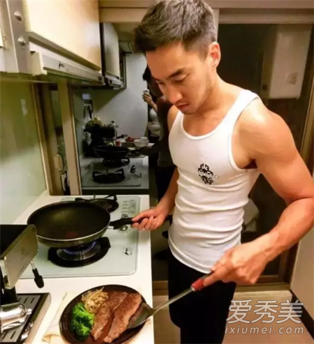 赖弘国与前妻离婚求婚阿娇 赖弘国个人资料介绍