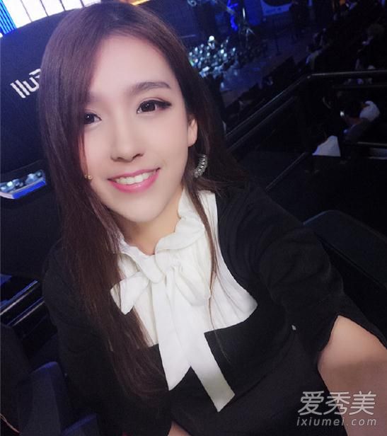 rita小雨桑在哪里直播 rita小雨桑解说穿丝袜美腿照片