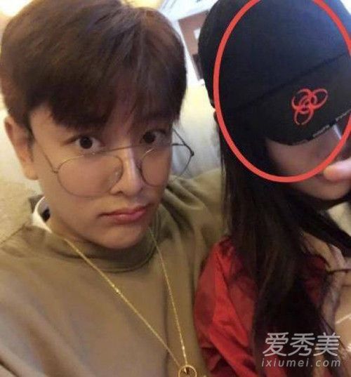 李小璐PGone“夜宿门”事件 7大实锤已坐实?