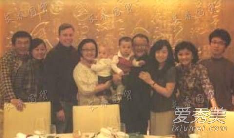 王刚儿子和外孙女首同框 王刚儿子几岁了2018