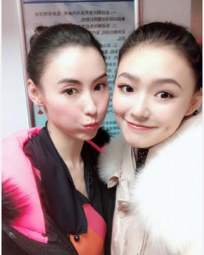 张柏芝林允合影 相差16岁的星女郎同框