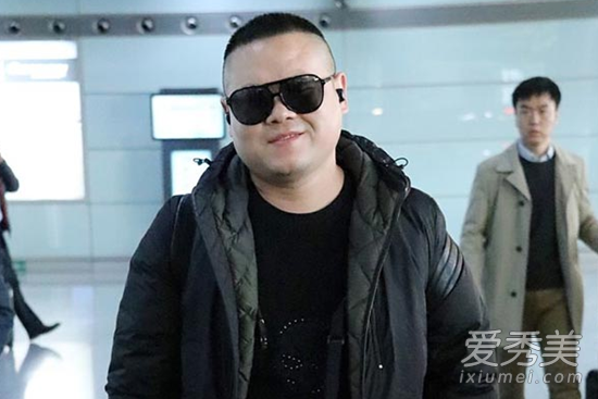 岳云鹏疑似携辣妹酒店过夜是真的吗？