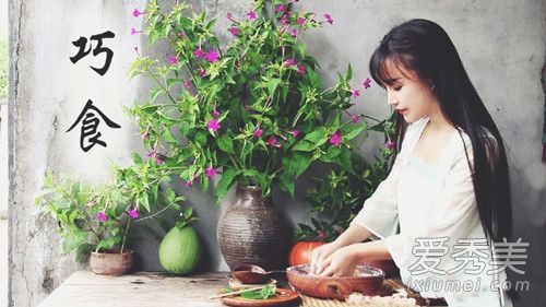 李子柒整容了吗 李子柒整容前后对比照片