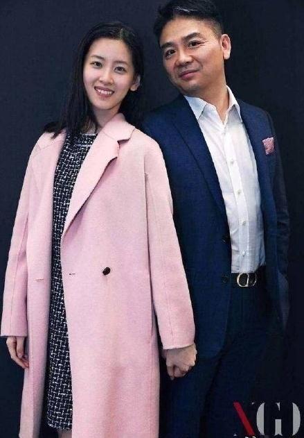 奶茶妹妹刘强东写真曝光 刘强东你真的不知妻美？