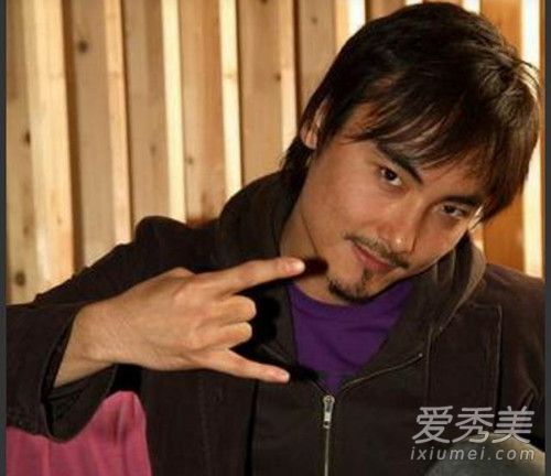 何洁结新欢婚内出轨鼓手刁磊是真的吗
