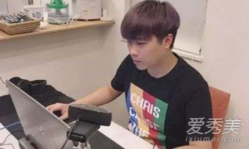 卢本伟芦苇是什么梗 五五开为什么叫芦苇