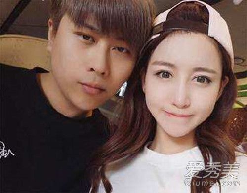 UU妹深夜发文力挺五五开 卢本伟女友uu妹