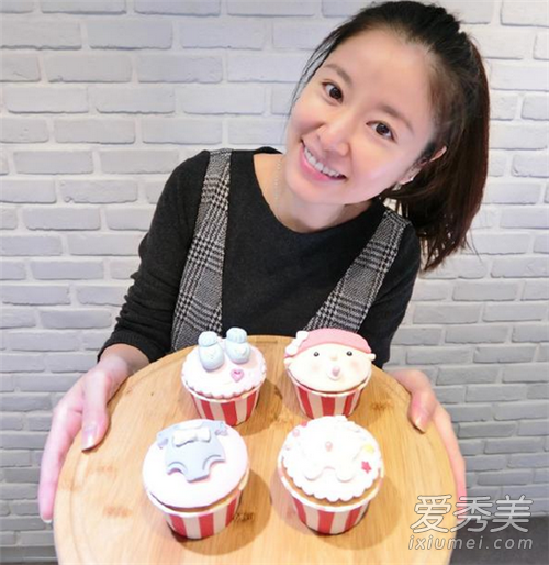 林心如自曝女儿控，拍戏空档回家陪女儿吃饭