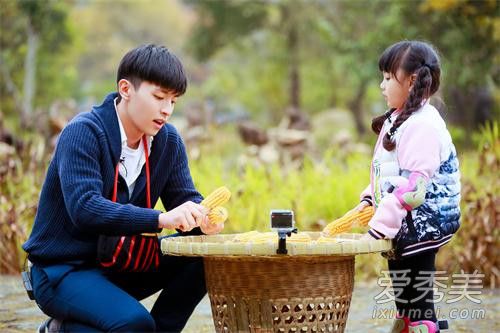 邓伦称有想要孩子的冲动，网友：又是一个女儿奴
