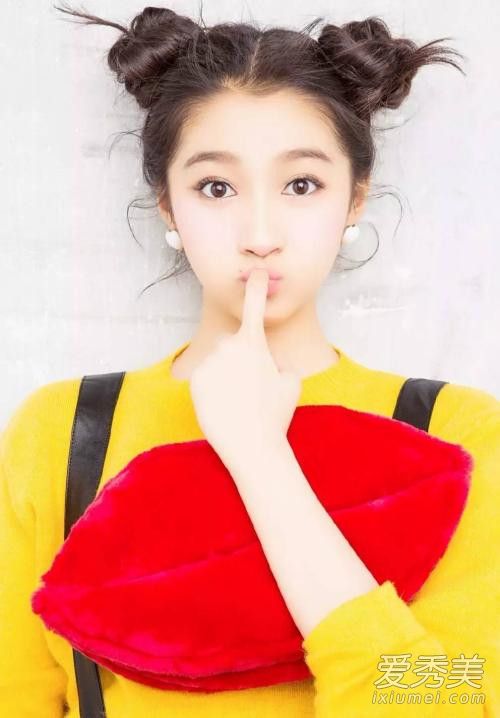 关晓彤北影汇报演出被赞塑造力强
