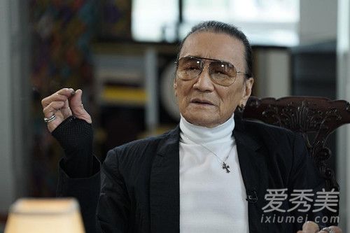谢贤节目怒踹小孩是怎么回事 谢贤是谁