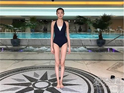 腿长比惊人！雎晓雯大秀逆天美腿