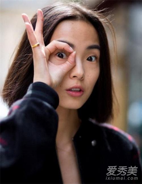 腿长比惊人！雎晓雯大秀逆天美腿