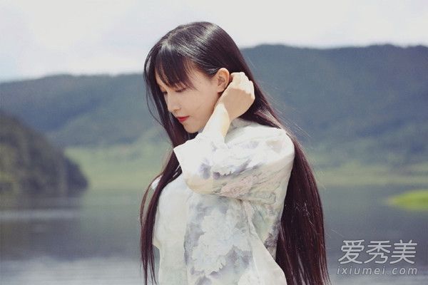 李子柒是谁 绵阳美食博主李子柒微博高清私照曝光