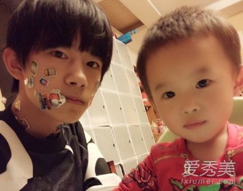 易烊千玺的真名是什么 易烊千玺为什么叫大佬