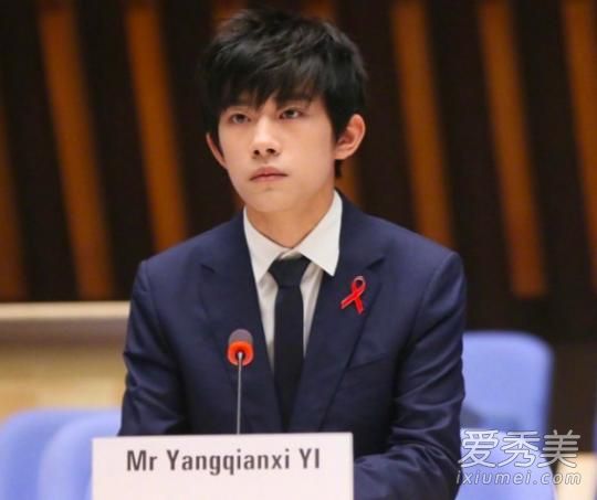 关晓彤比易烊千玺英文演讲略胜一筹 却还是避免不了被黑