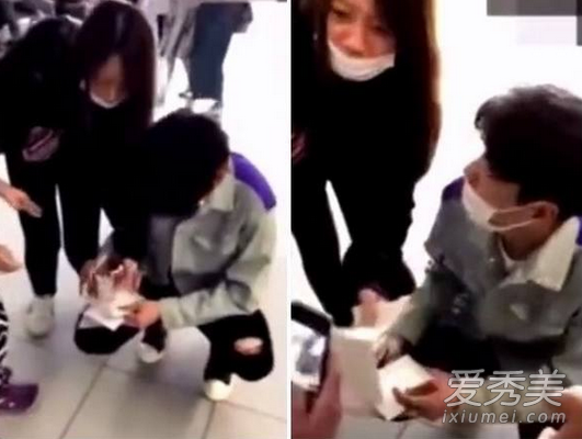 张艺兴给小女孩签名被助理阻止，网友不但没骂她还给她点