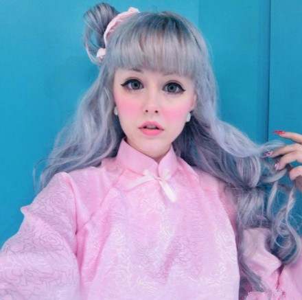 吴卓林出柜！30岁网红女朋友劈腿！还能让成龙省点心吗