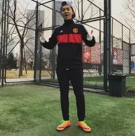 大家好，给大家介绍一下，这是我女朋友