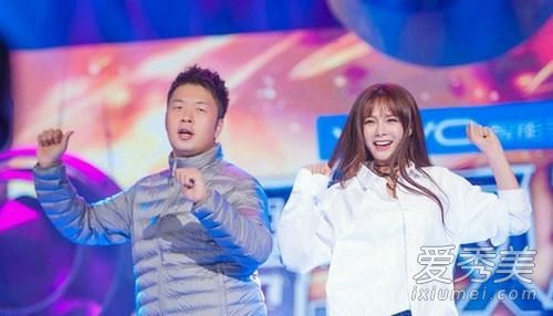 谢娜怀孕后大本营首秀 脸部圆润孕味十足