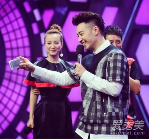 潘玮柏身体状况疑似亮红灯，网友喊话吴昕：赶紧去照顾他