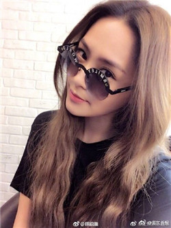 陈冠希与阿娇什么关系