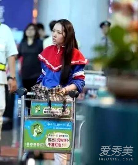 郭碧婷素颜被吐槽丑是怎么回事？