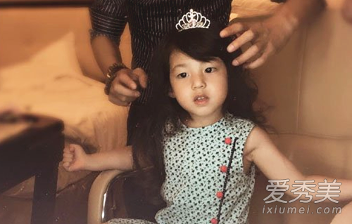 刘畊宏女儿小泡芙真名叫什么多大了？