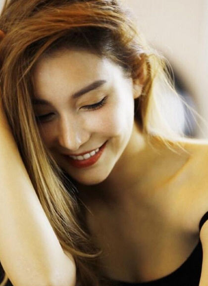 李雨桐结过婚是真的吗 李雨桐前夫陈伟是谁及个人资料介绍
