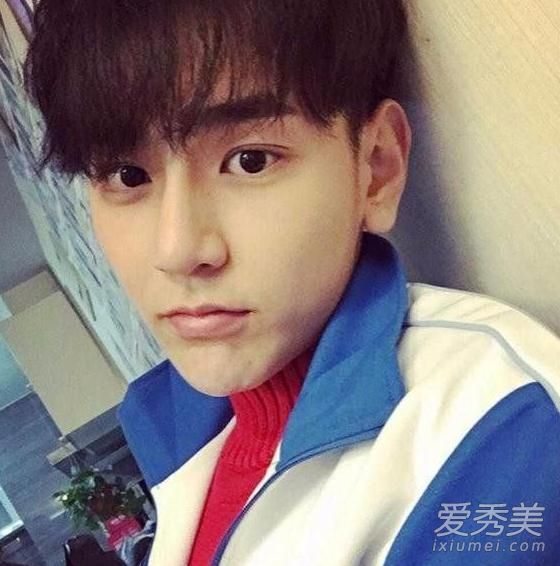 邱士杰微博个人资料年龄身高图片家庭背景介绍