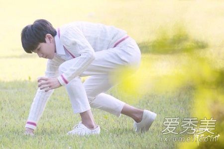 王源妈妈是干什么的 王源的父母资料简介