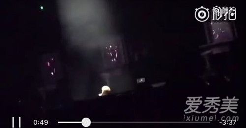 罗志祥上海演唱会升降台被卡是怎么回事？